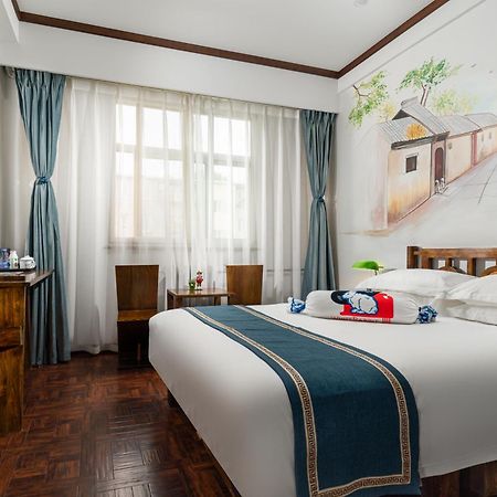 Nost Algia Hotel - Near Beijing Yonghe Lama Temple, Ghost Street, Beihai Park, Jingshan Park, Drum Tower, Houhai Bar Street, Tian'Anmen Square, Located In Beijing Traditional Hutongs, 5 Minutes Away From Subway, Free Laundry Serive Екстер'єр фото