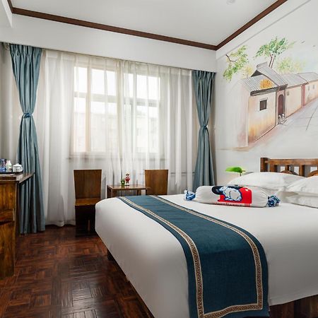 Nost Algia Hotel - Near Beijing Yonghe Lama Temple, Ghost Street, Beihai Park, Jingshan Park, Drum Tower, Houhai Bar Street, Tian'Anmen Square, Located In Beijing Traditional Hutongs, 5 Minutes Away From Subway, Free Laundry Serive Екстер'єр фото