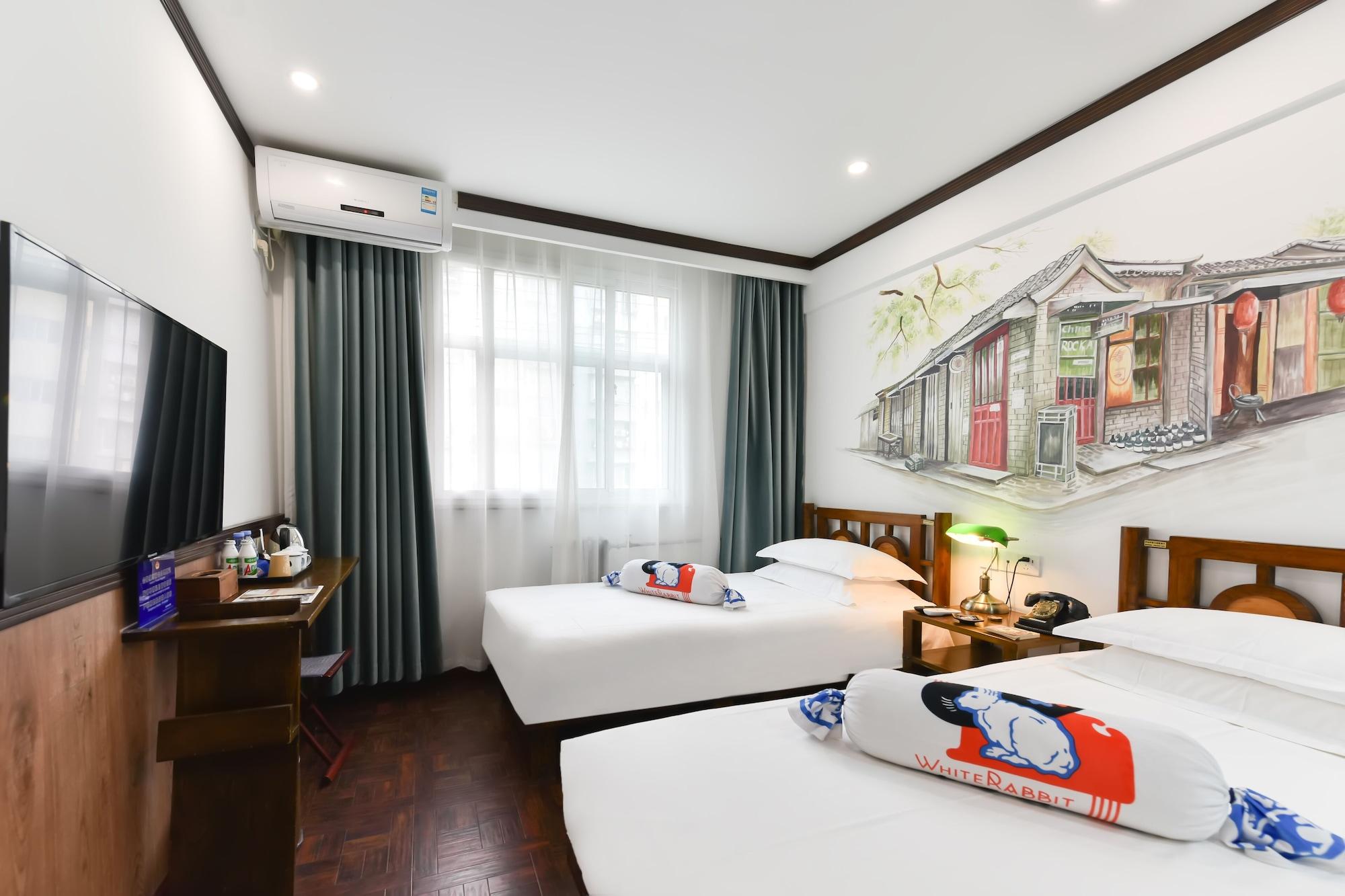 Nost Algia Hotel - Near Beijing Yonghe Lama Temple, Ghost Street, Beihai Park, Jingshan Park, Drum Tower, Houhai Bar Street, Tian'Anmen Square, Located In Beijing Traditional Hutongs, 5 Minutes Away From Subway, Free Laundry Serive Екстер'єр фото