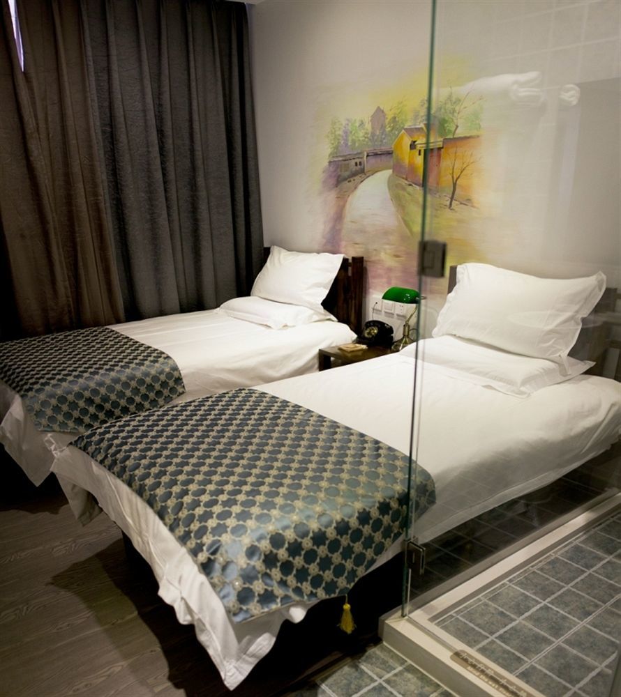 Nost Algia Hotel - Near Beijing Yonghe Lama Temple, Ghost Street, Beihai Park, Jingshan Park, Drum Tower, Houhai Bar Street, Tian'Anmen Square, Located In Beijing Traditional Hutongs, 5 Minutes Away From Subway, Free Laundry Serive Екстер'єр фото