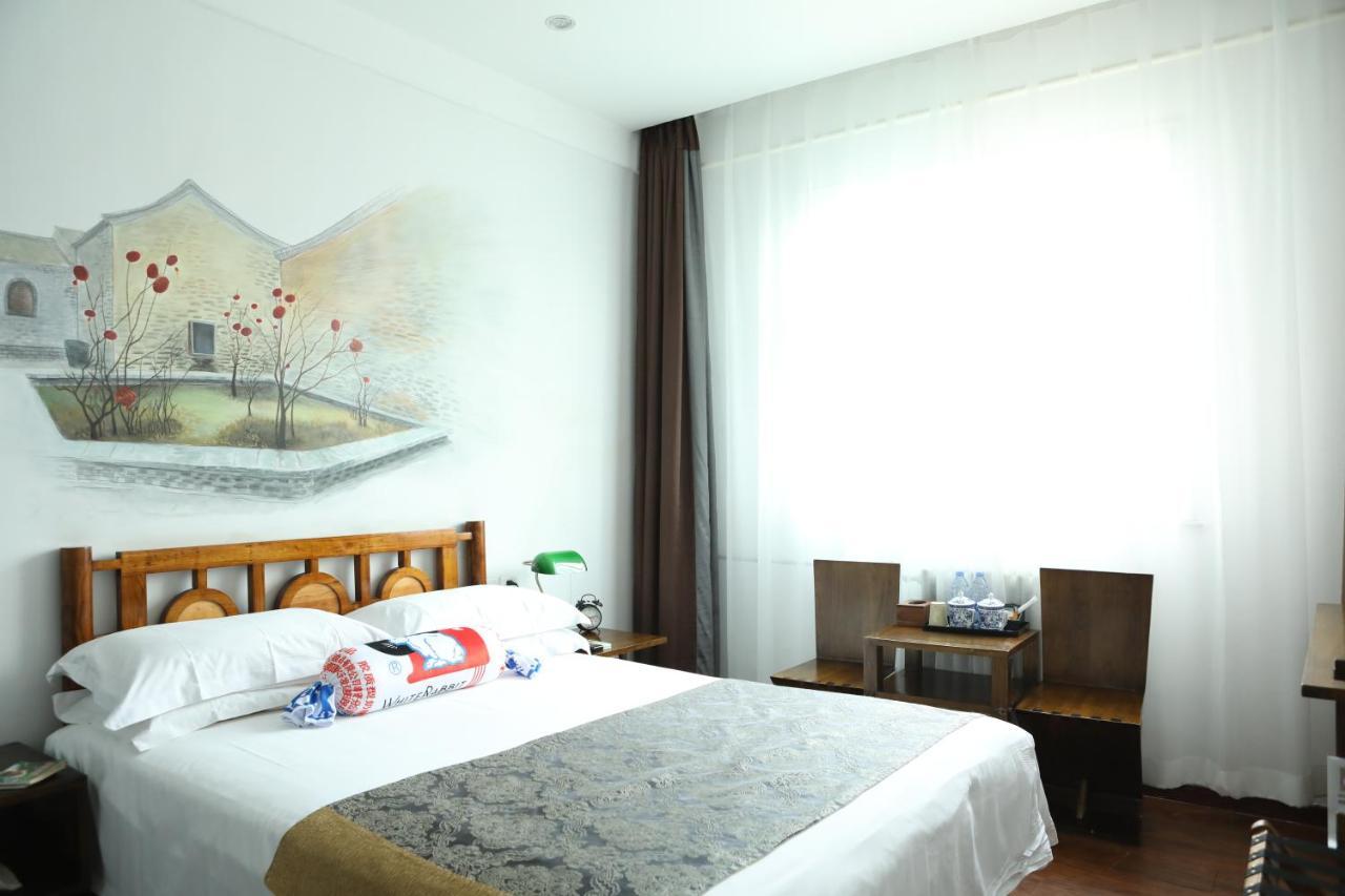 Nost Algia Hotel - Near Beijing Yonghe Lama Temple, Ghost Street, Beihai Park, Jingshan Park, Drum Tower, Houhai Bar Street, Tian'Anmen Square, Located In Beijing Traditional Hutongs, 5 Minutes Away From Subway, Free Laundry Serive Екстер'єр фото